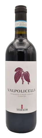 Bottiglia di Valpolicella Superiore 2022, Tedeschi